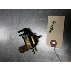 91E059 Vacuum Switch From 1996 Nissan Maxima  3.0